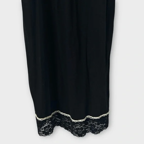 Intimately Free People Women’s Black lingerie Size XS Embroidery Beading - Picture 4 of 6